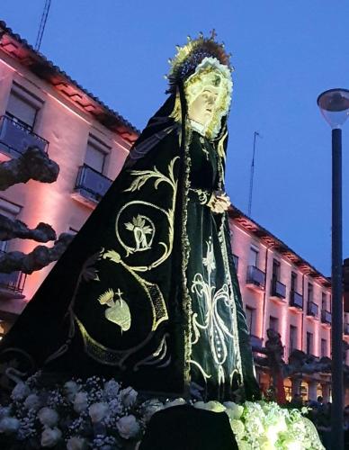 PHOTO-2023-04-05-21-12-09