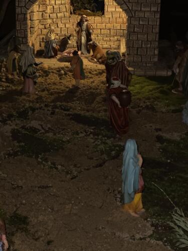 0285D314-A322-404B-B7FF-3DEC9CF7CFC1 1 105 c