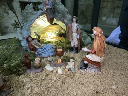 186B89DC-4524-4334-BA89-2CE254C9200A 1 105 c