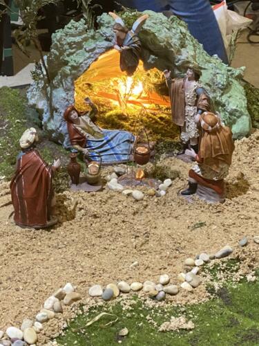 4A5057FA-DF2F-42ED-AAE5-B0402FF45008 1 105 c