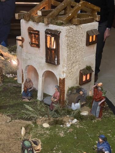 7BAFFF89-E565-48F3-A82C-272D8D5845CE 1 105 c